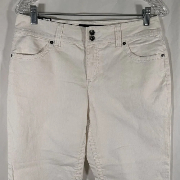 Nine West Jeans Women's 8 29 White Denim Date Night Fit Cotton Blend Button Zip - Picture 2 of 10